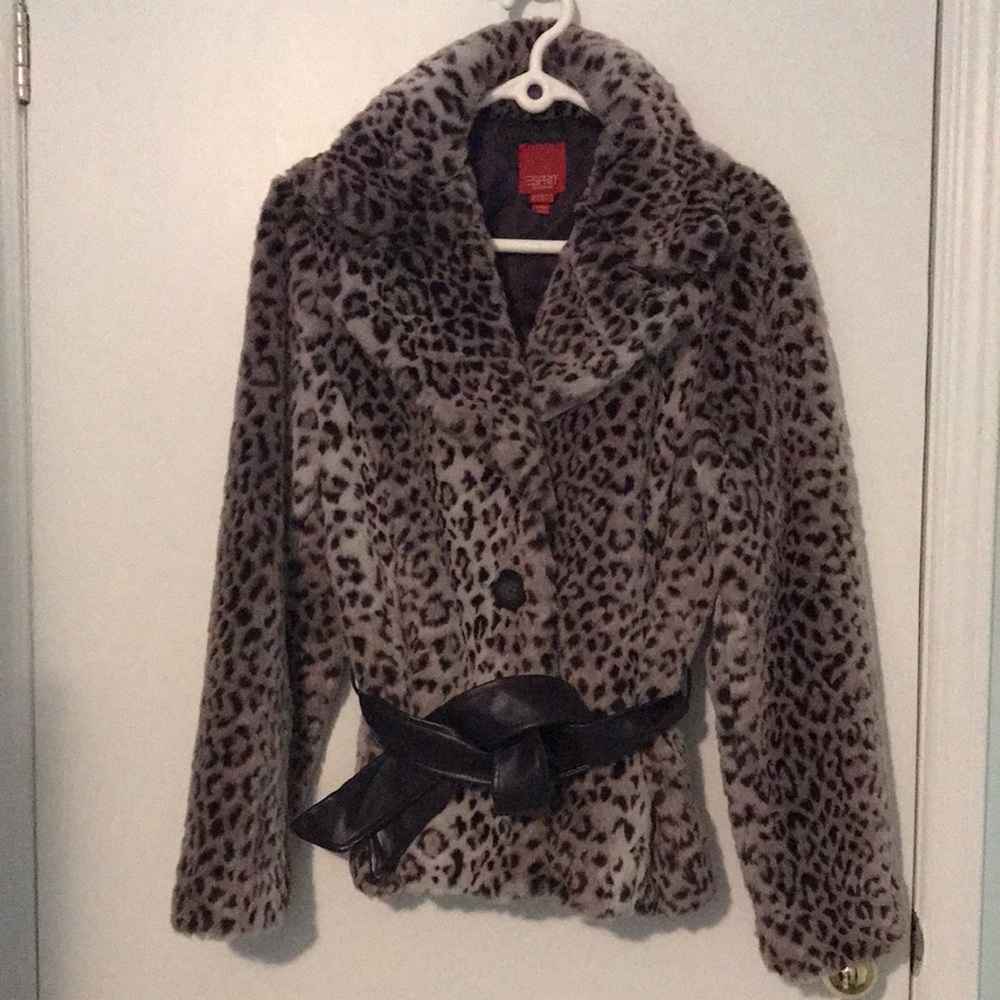New Espirt Fur like Outwear (M) jacket